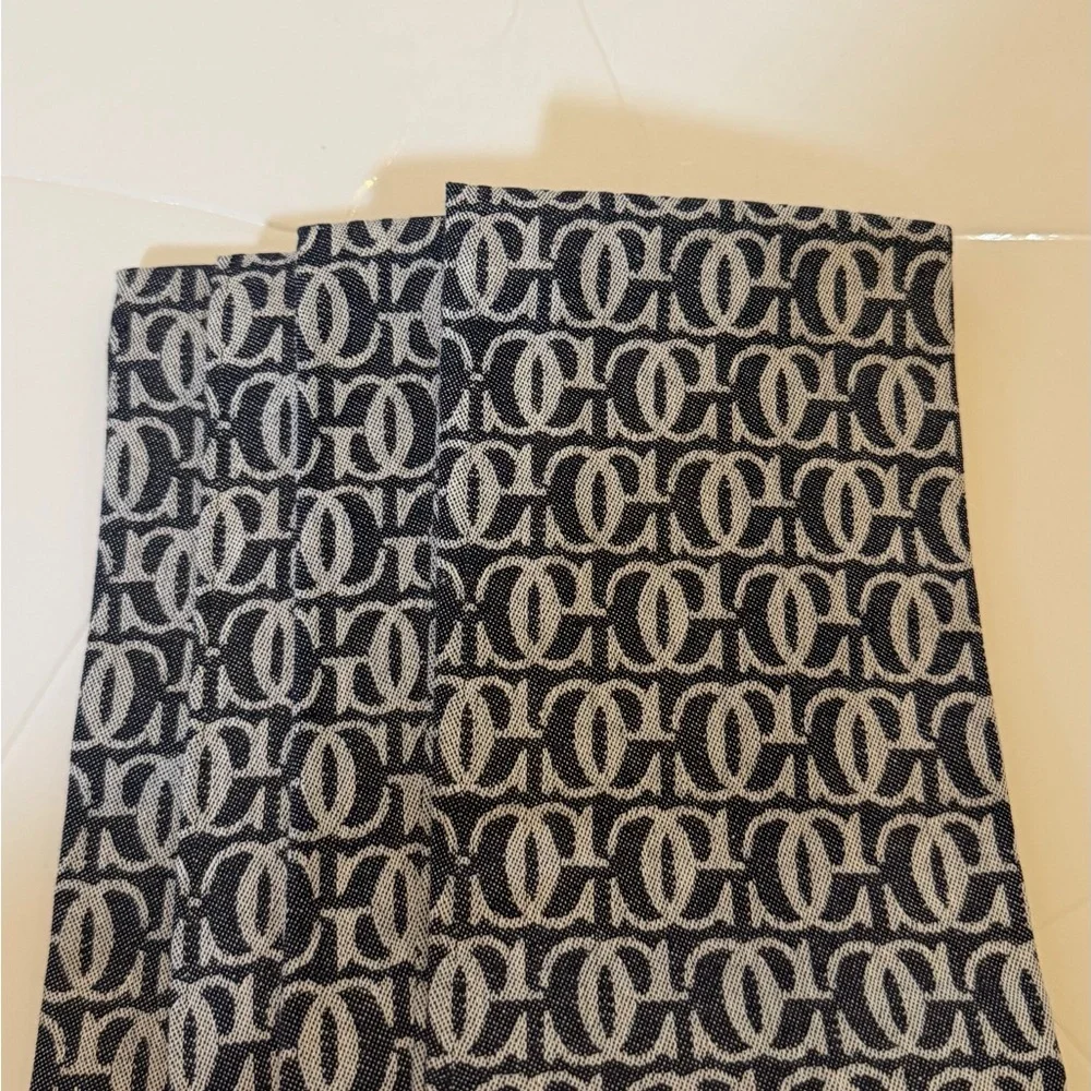 Williams Sonoma Logo Jacquard GC Napkins Set of 4 Denim Blue Gray